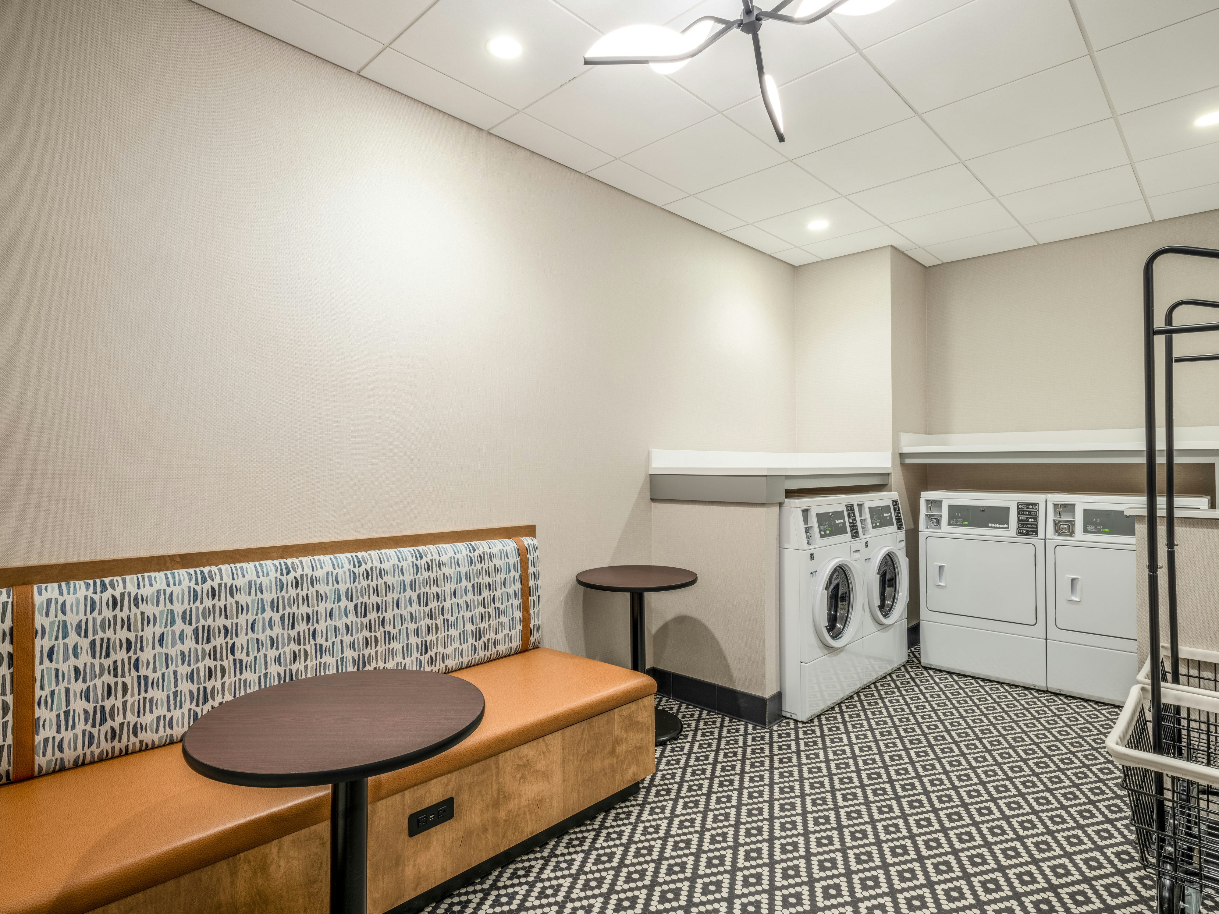 Homewood Suites by Hilton Toledo Downtown 16/29