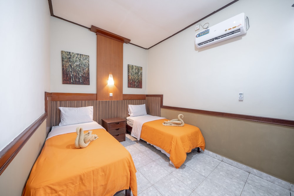 Bendesa Accommodation 32/64