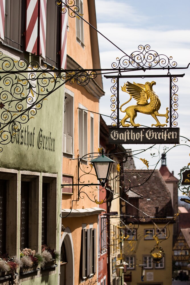 Hotel Gasthof Goldener Greifen 43/50