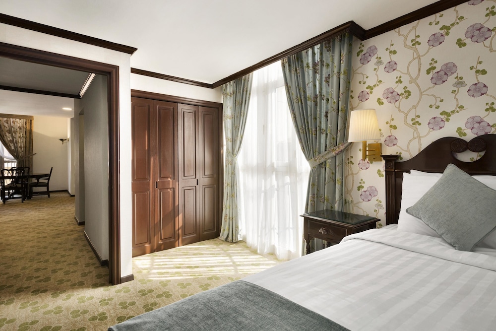 Hawthorn Suites By Wyndham Al Khobar 14/43