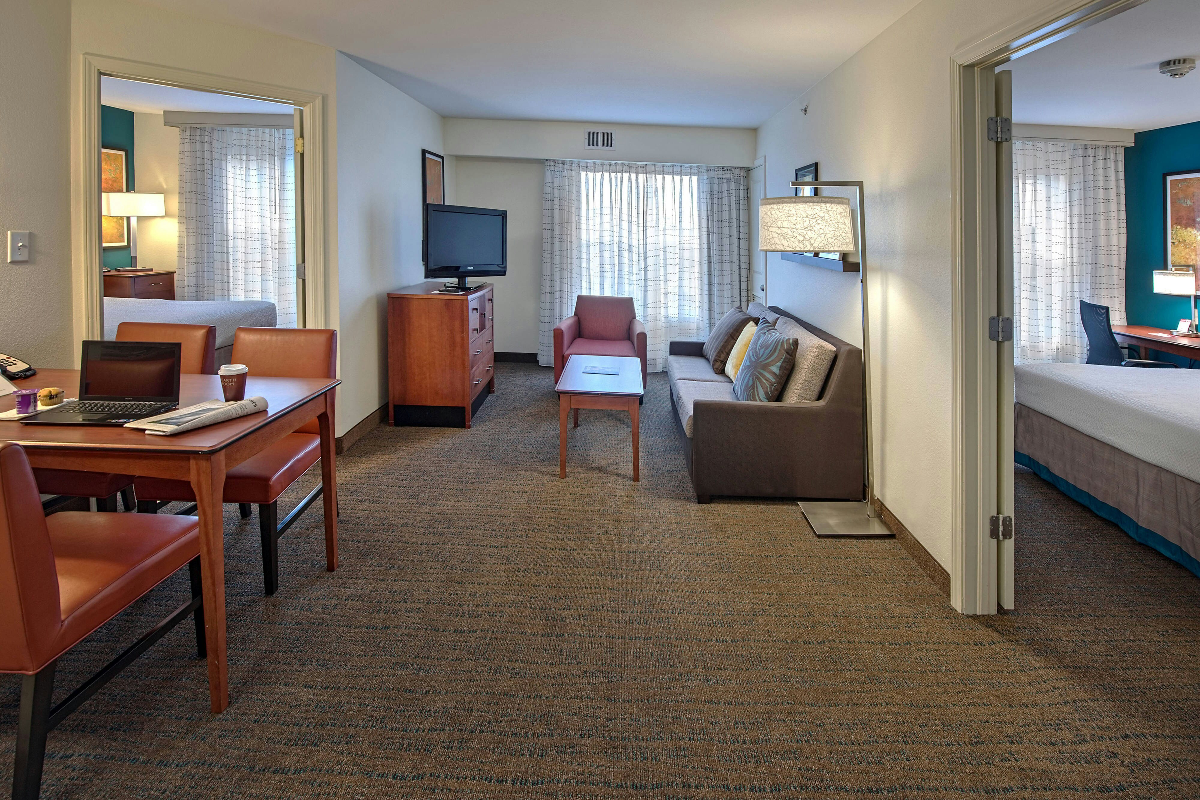 Residence Inn by Marriott Fayetteville Cross Creek 14/36