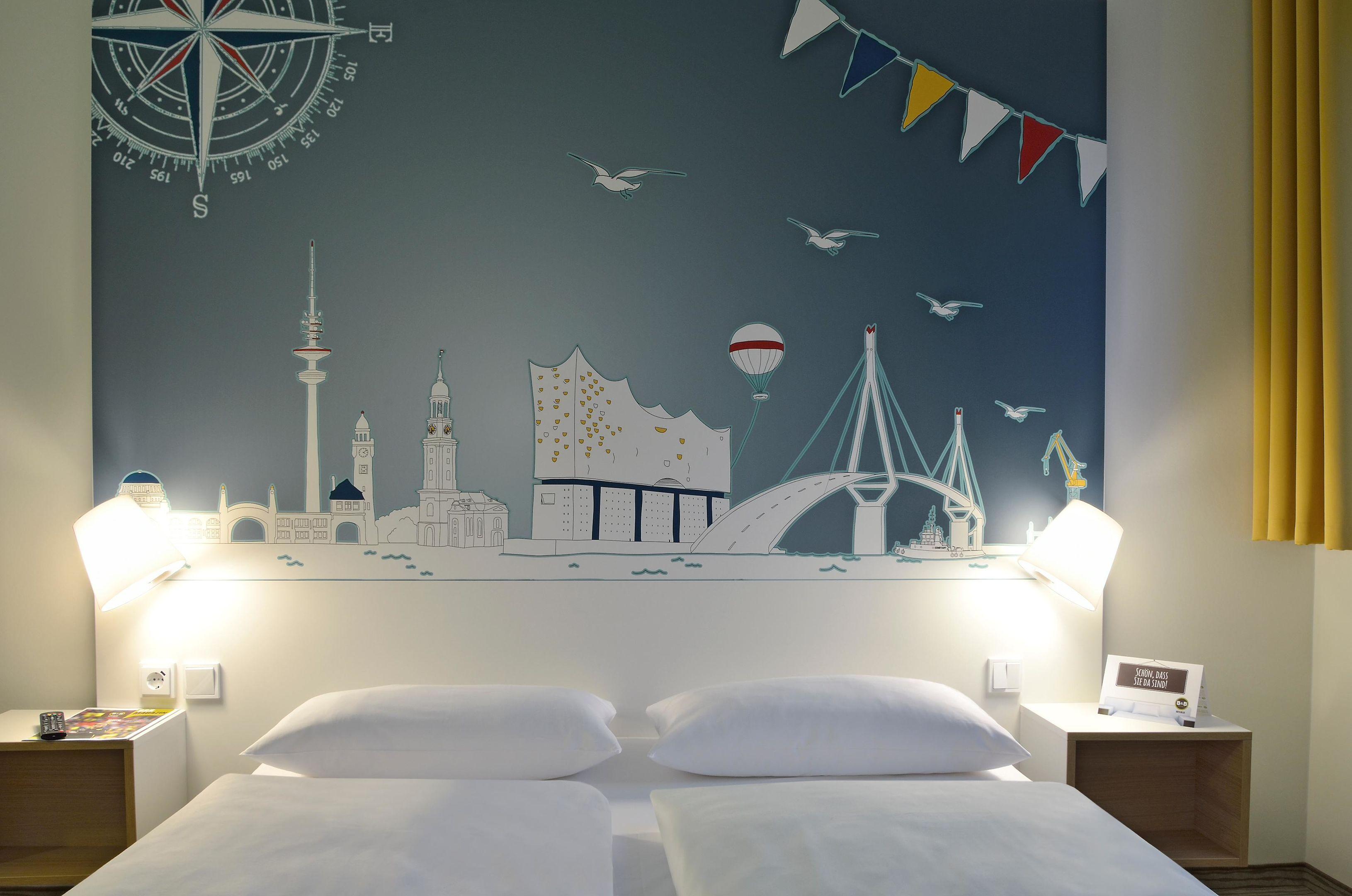 ROOM, DOUBLE BED