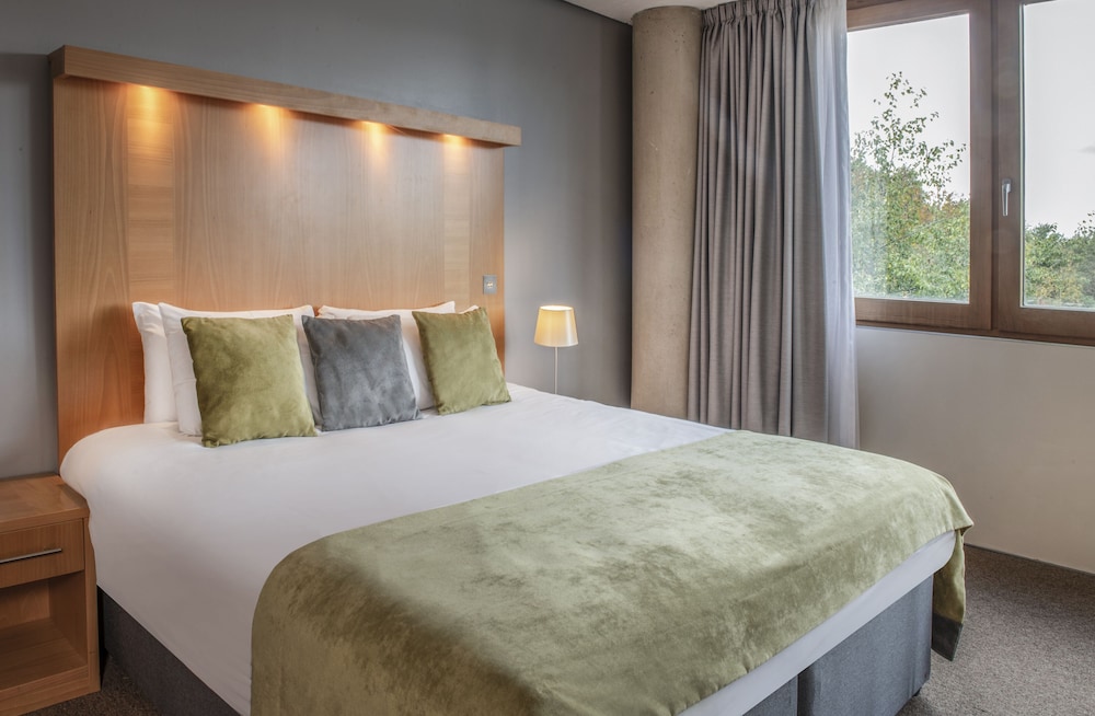 Suite, Double Bed