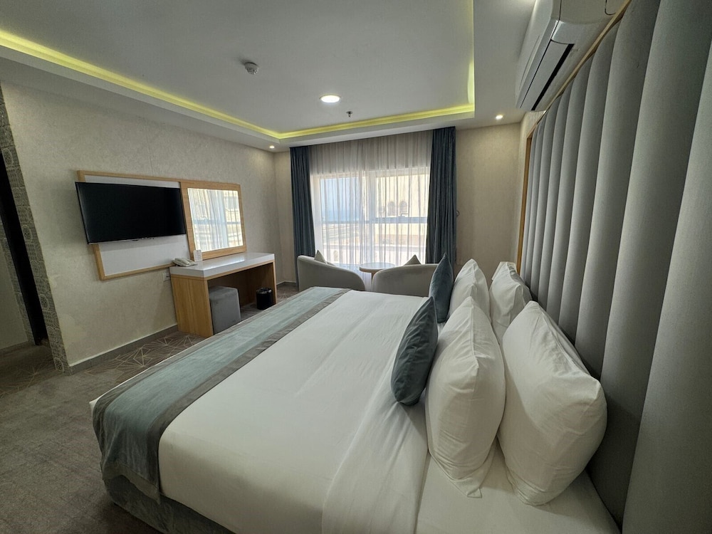 Rose Land Hotel 14/60
