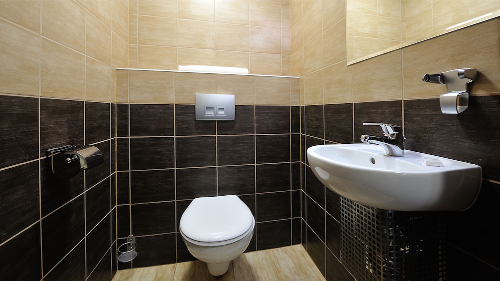 Hotel Diament Spodek Katowice 26/28