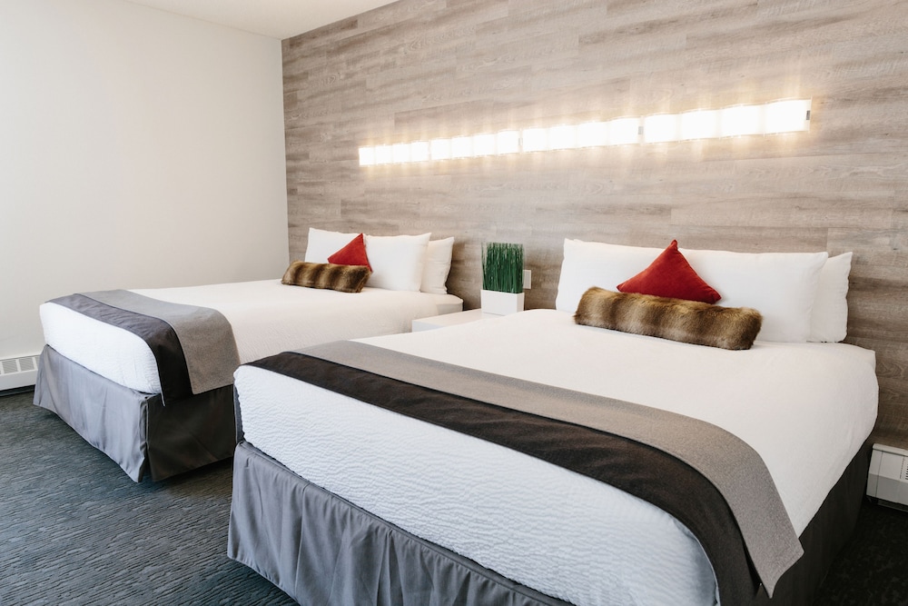 Elk Avenue Hotel 13/46