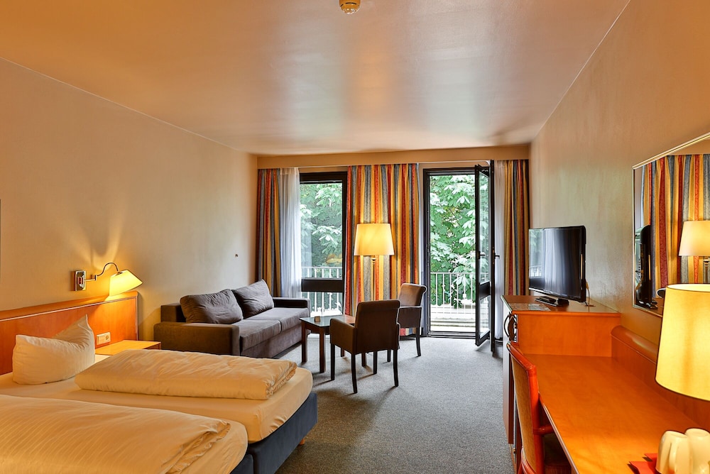 Hotel Quellenhof 16/48