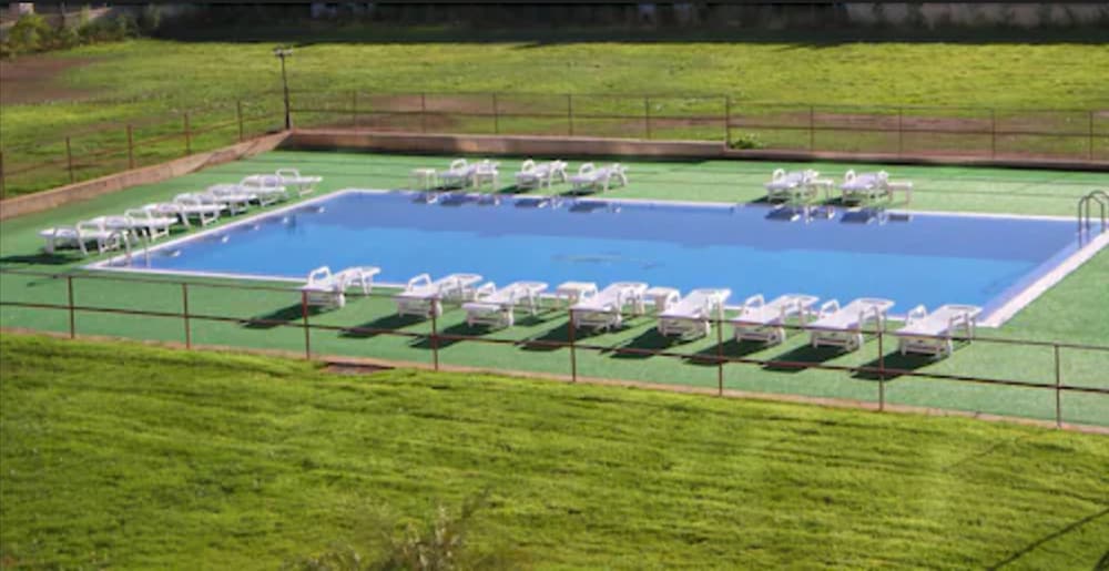 Hotel Santiago Leon 34/50