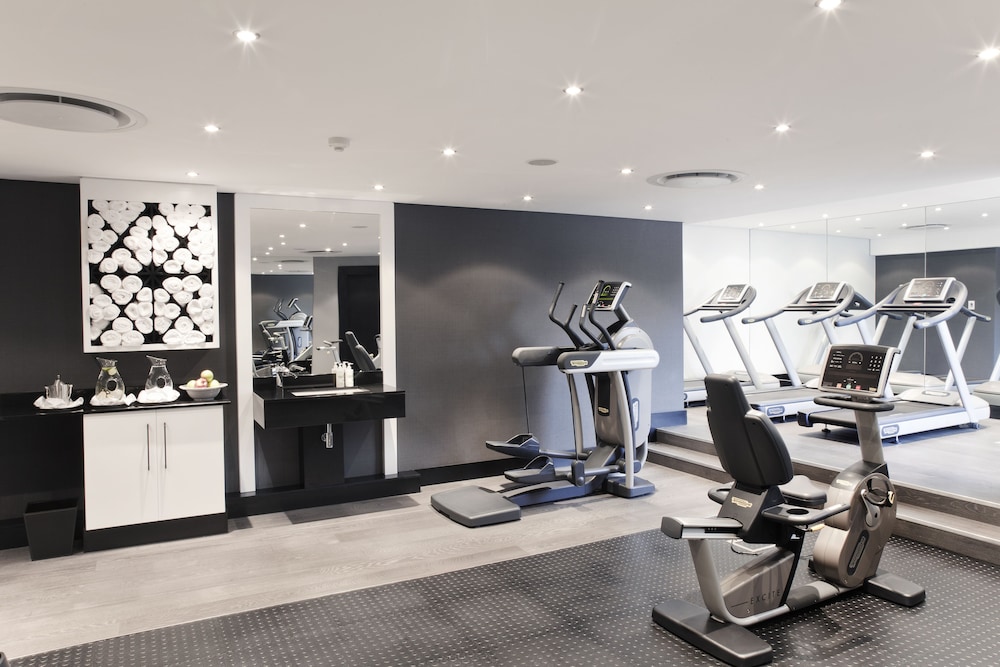 The Maslow Sandton 20/50