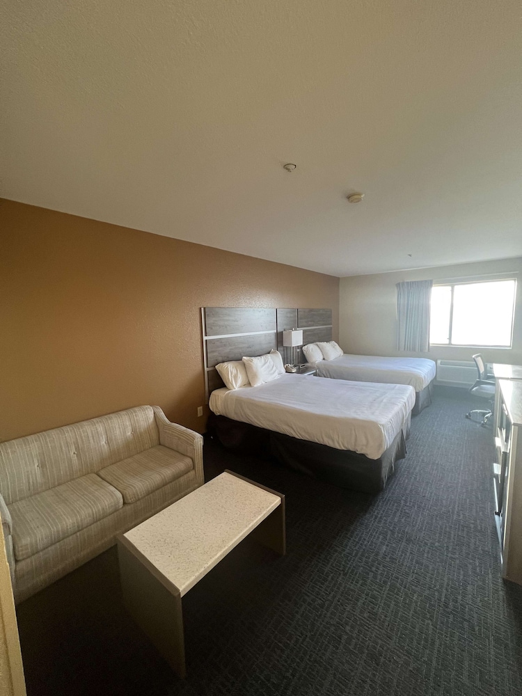 SureStay by Best Western Wells 15/36