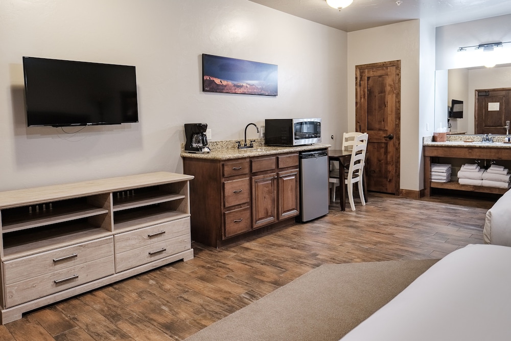 Cable Mountain Lodge 31/50