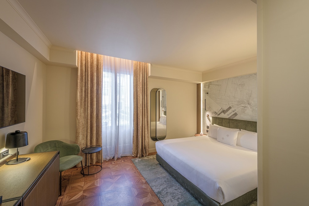 Palazzo Montebello Firenze 17/50