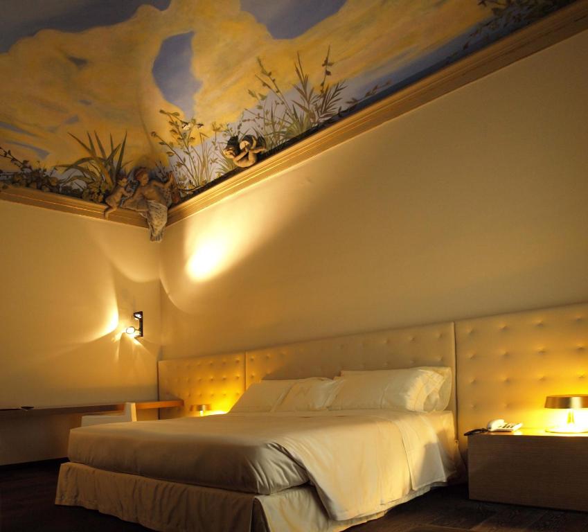 CLASSIC, DOUBLE BED