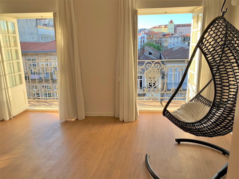 Clerigos Prime Suites by Porto City Hosts 28/50
