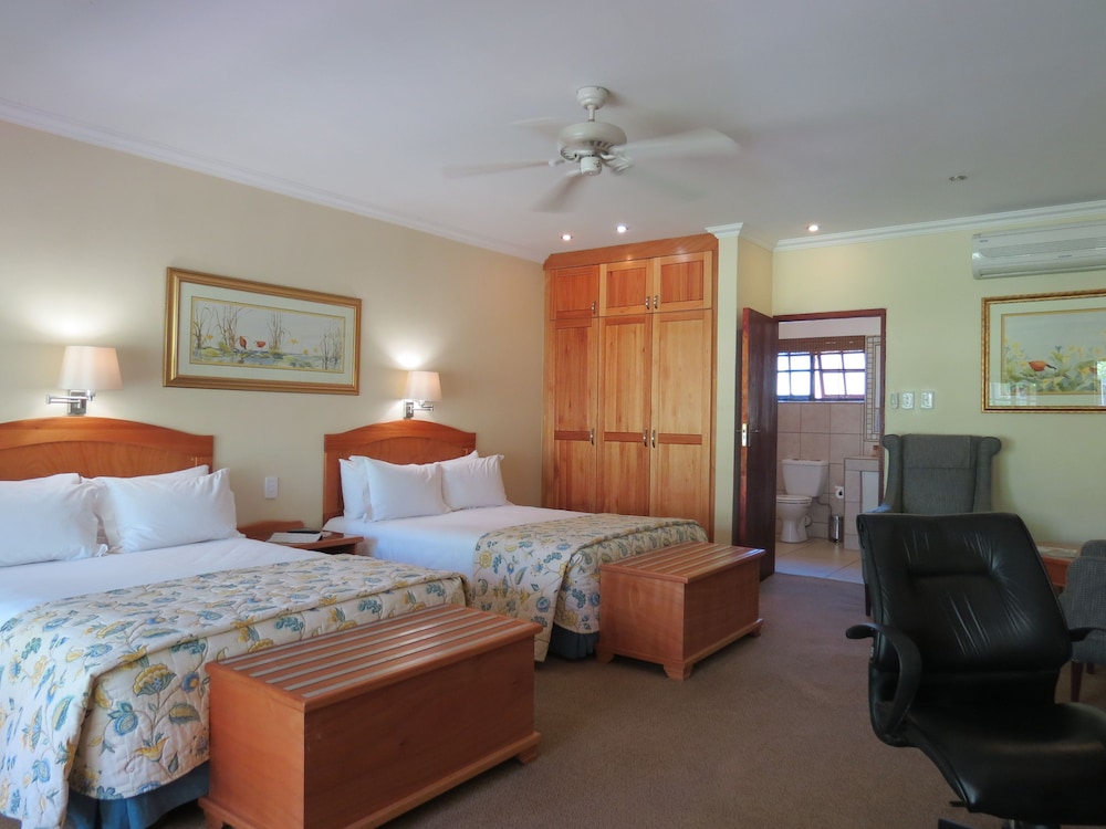 Protea Hotel By Marriott Polokwane Ranch Resort 16/76