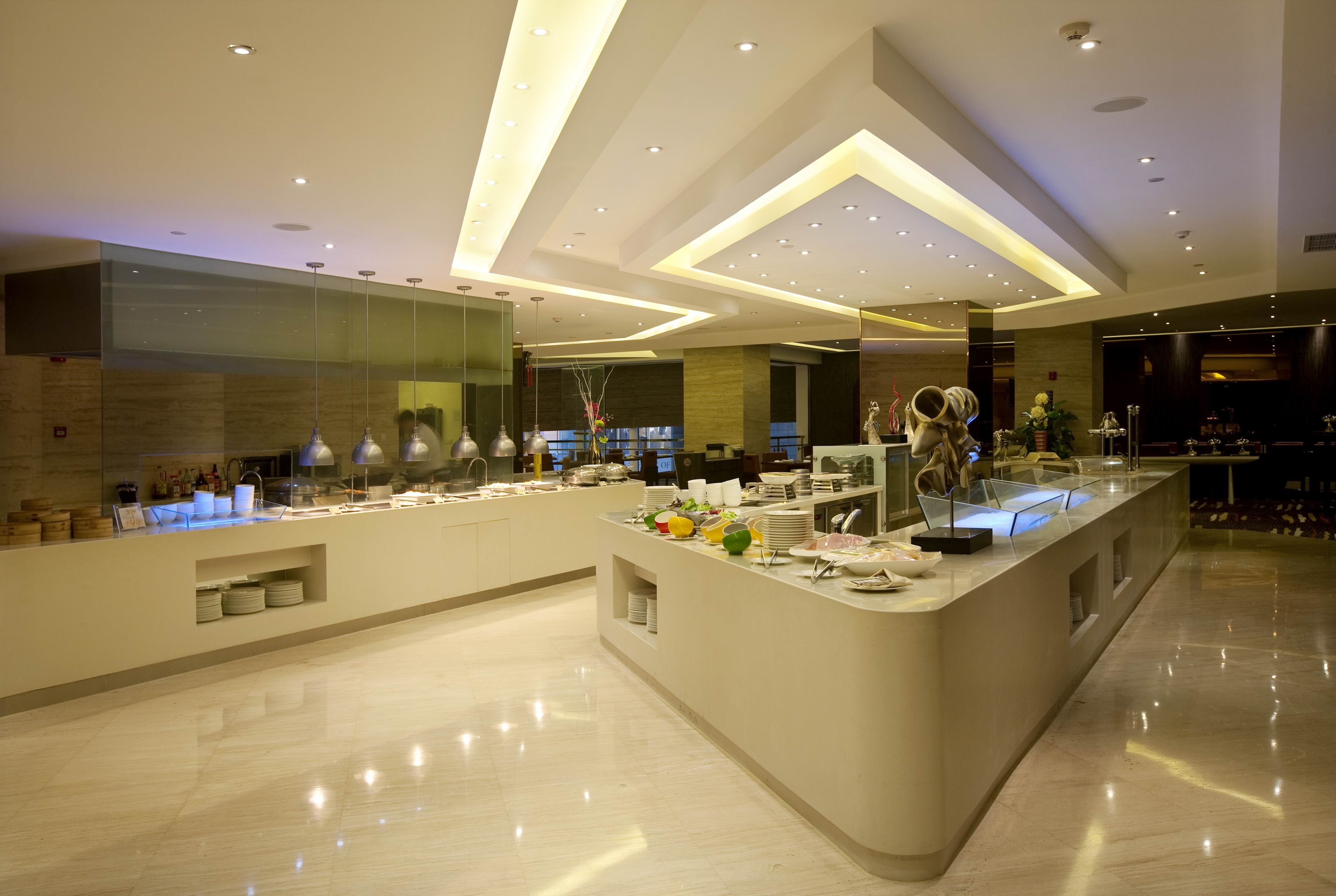 HOLIDAY INN SHANGHAI SONGJIANG 9/42