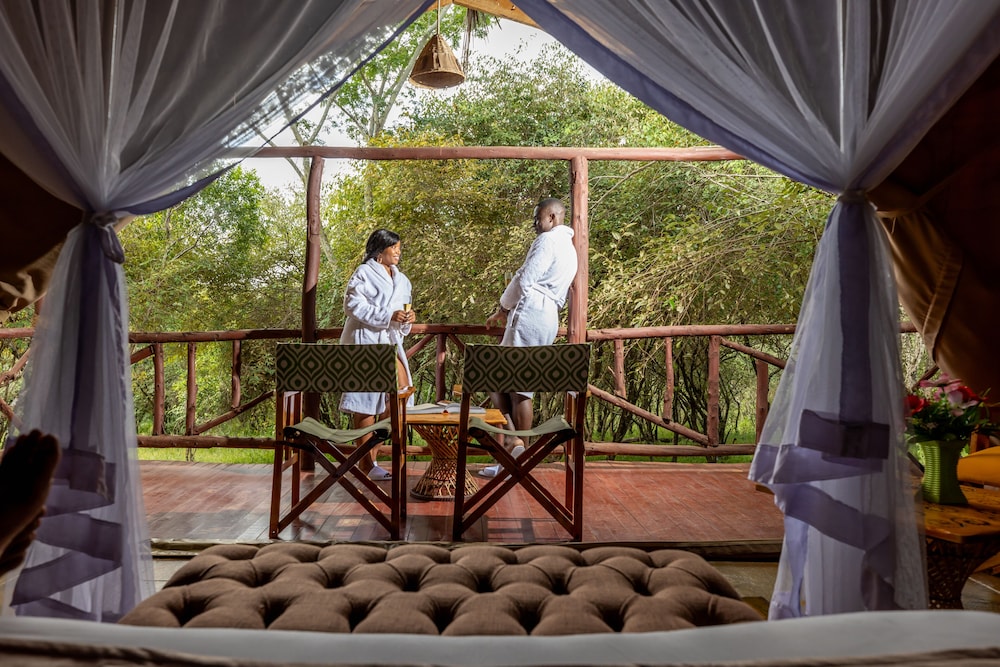 Sentrim Mara Lodge 42/47