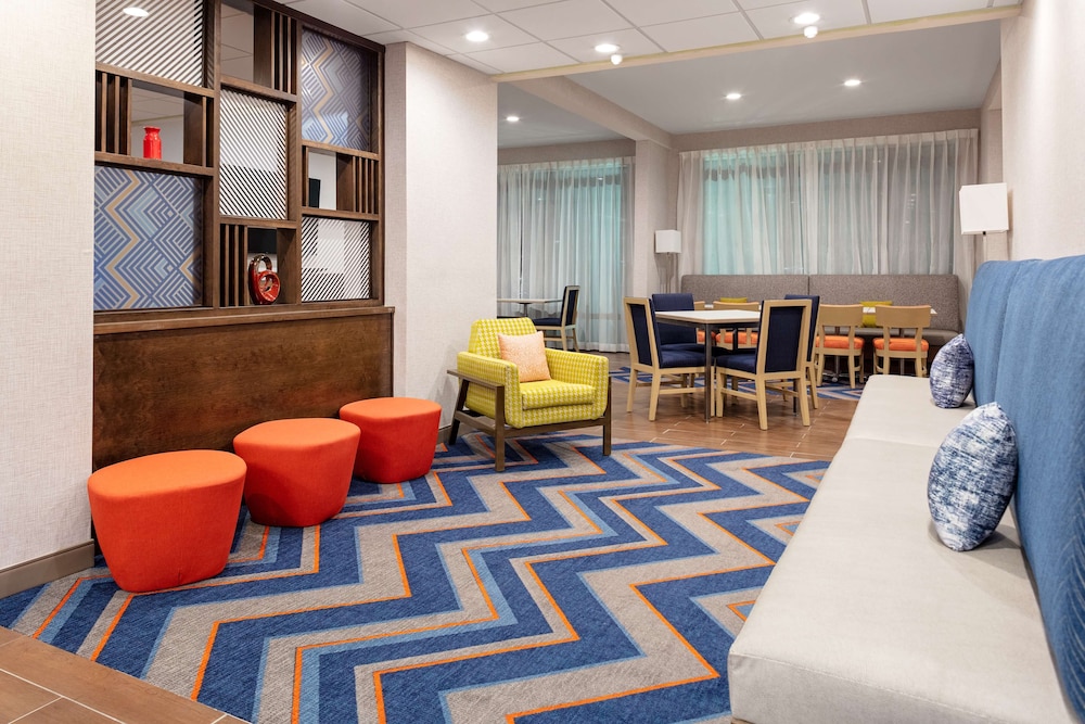Hampton Inn Castle Rock 44/58