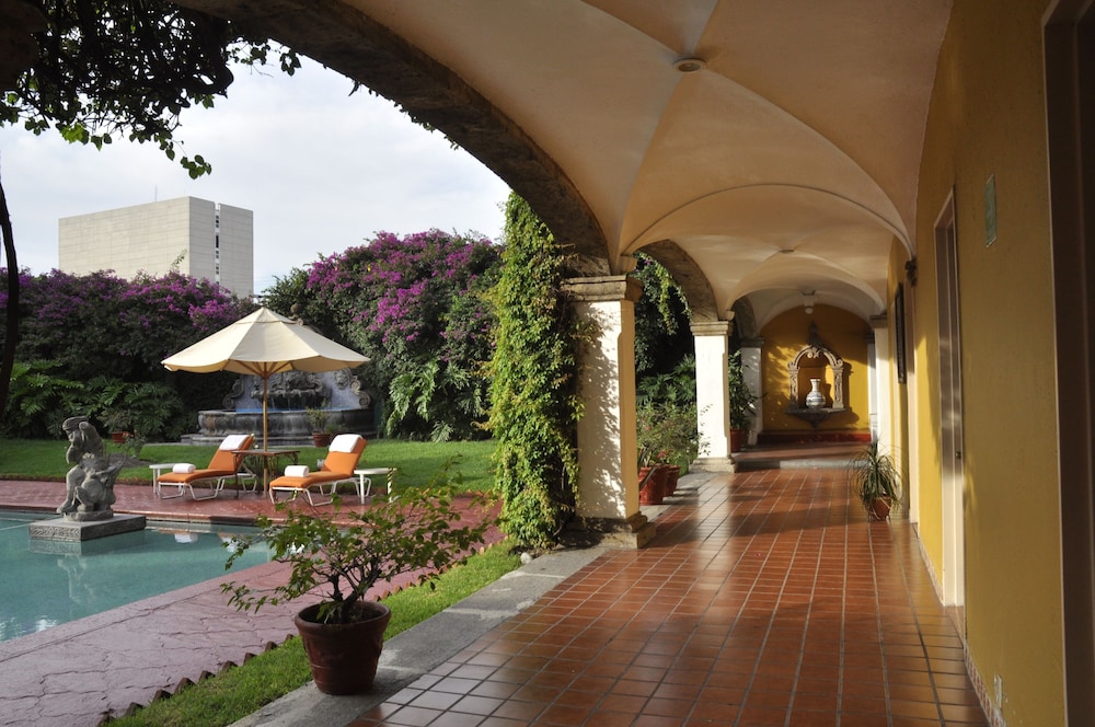 Hotel Mision Guadalajara 8/64