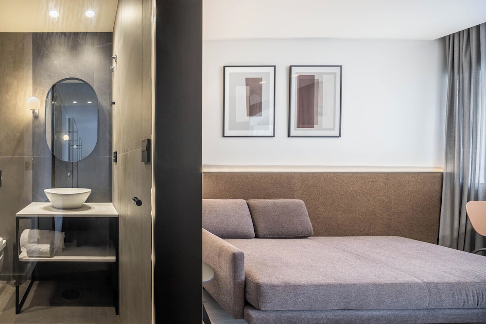 Aspasios Baixa Apartments 48/48