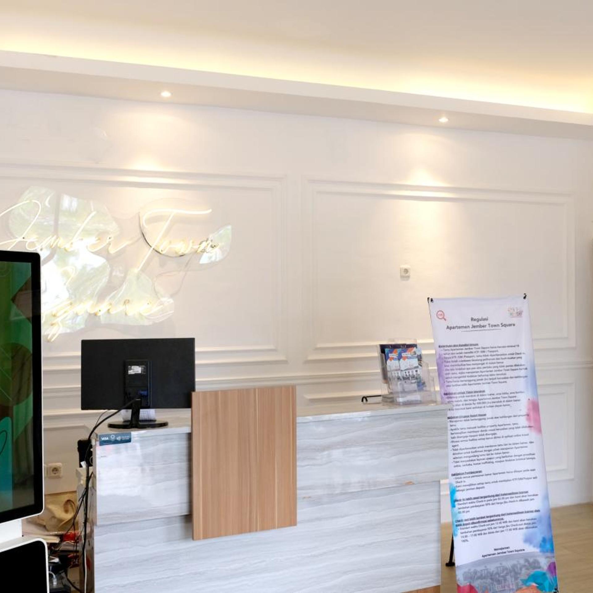 Jember Town Square Apartment by Calli Rooms 9/49