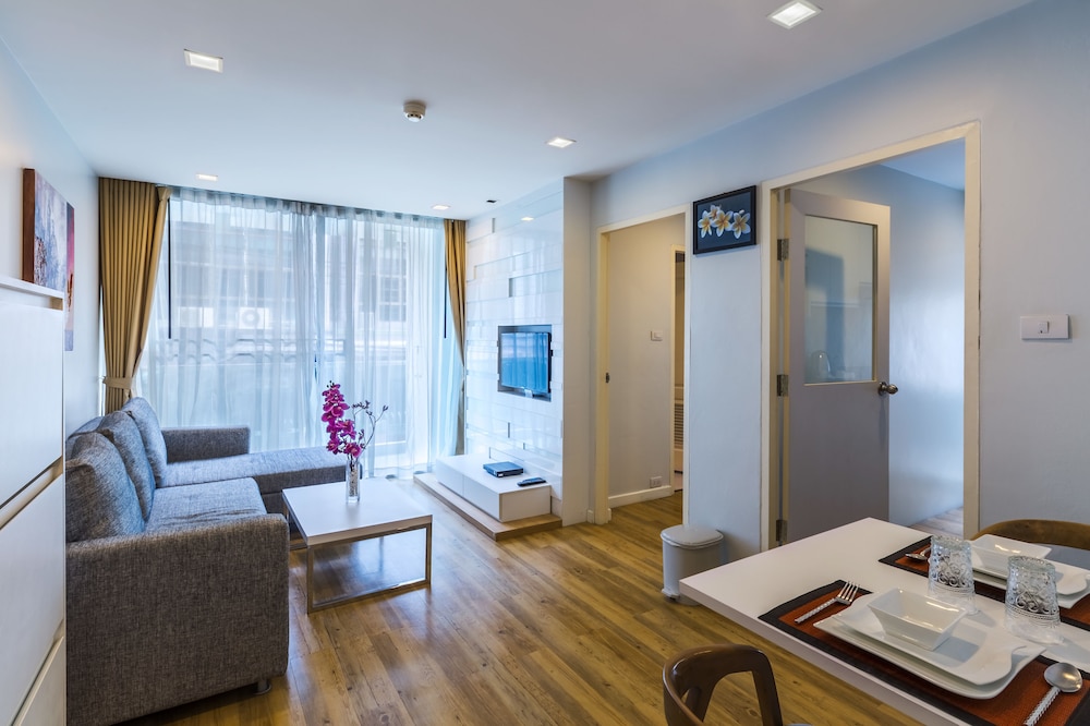 United Residence 29/50