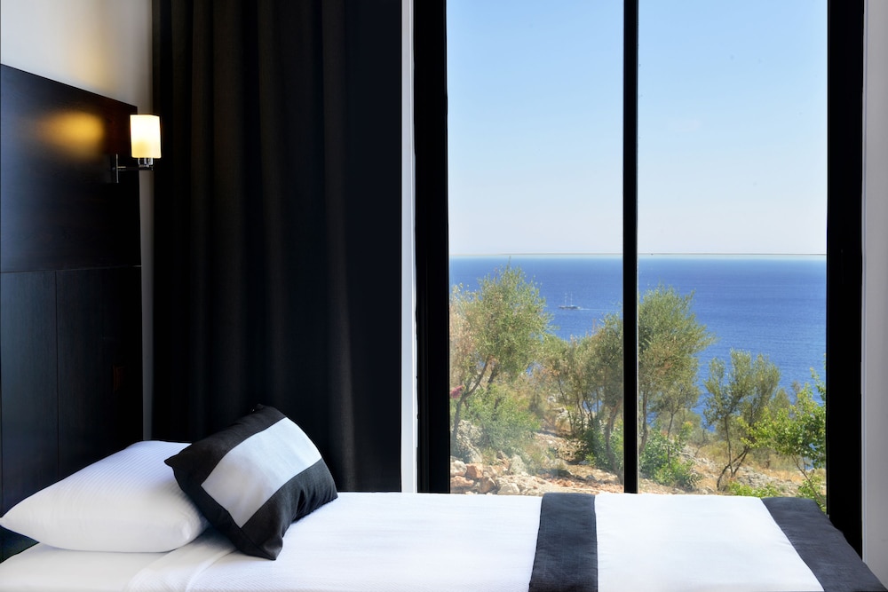 Kalamar Hotel 20/71