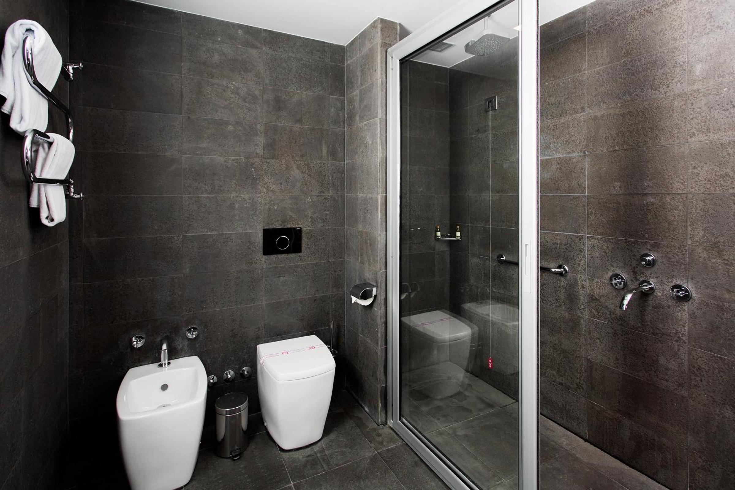 جناح تنفيذي بإطلالة على البحر، Avala Resort and Villas 9/10