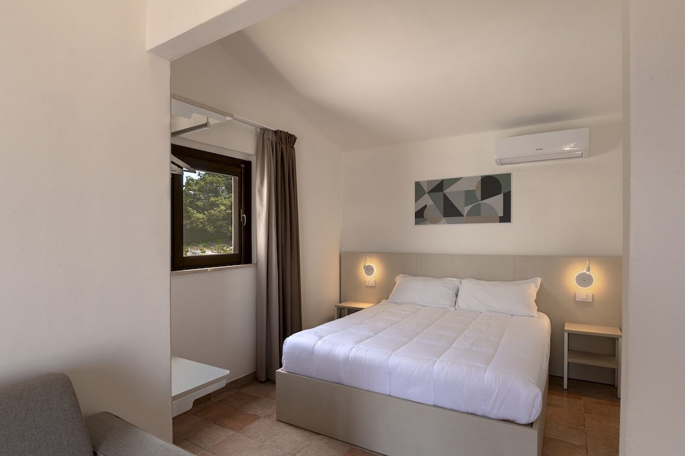 Q Resort Hotel 10/63