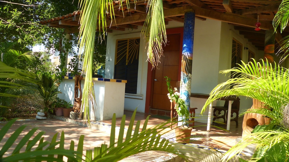 Villa Mozart y Macondo 1/44