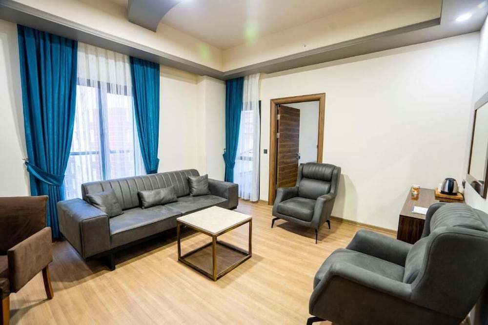 Mugwort Hotel and Spa 32/49