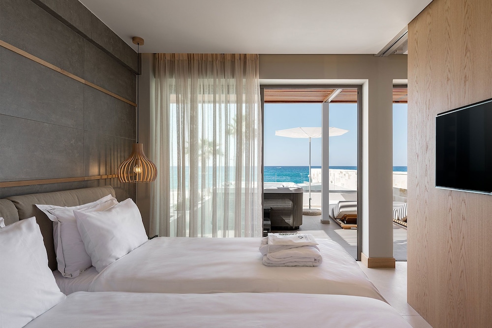 Ikones Seafront Luxury Suites - Adults Only 13/65