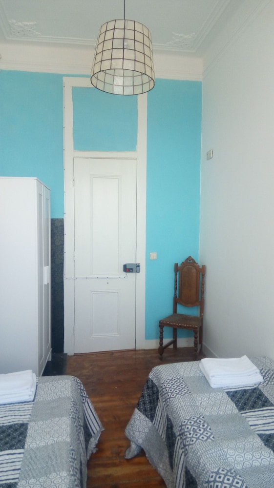 Cenario Catita Hostel 12/63