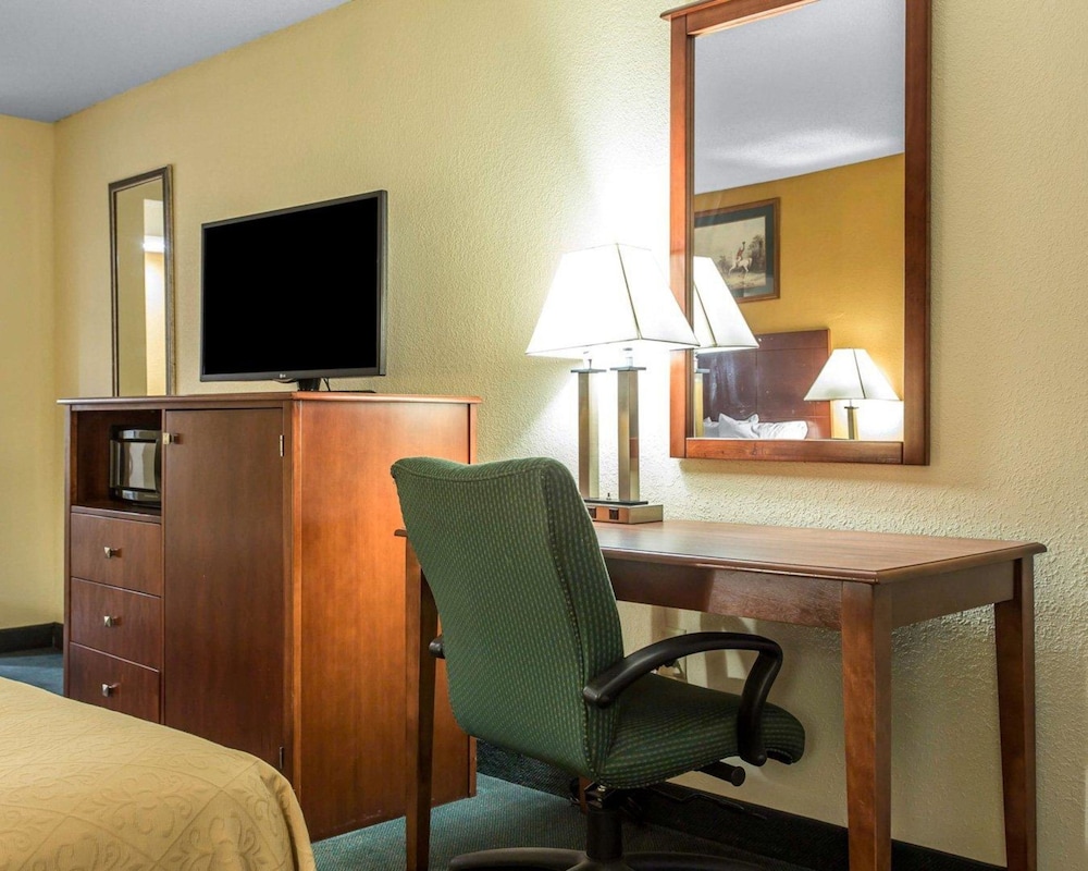 Quality Inn Aiken, SC 47/72