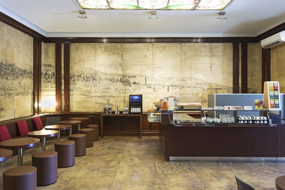 B&B Hotel Napoli 9/60