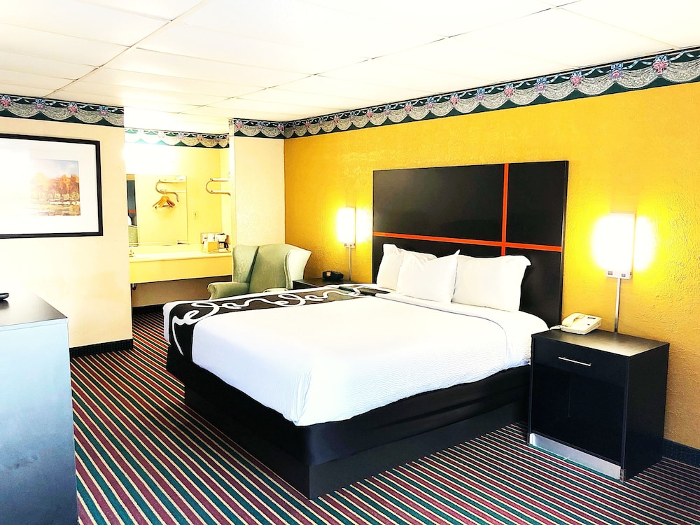 Rodeway Inn Gadsden - Attalla 8/24