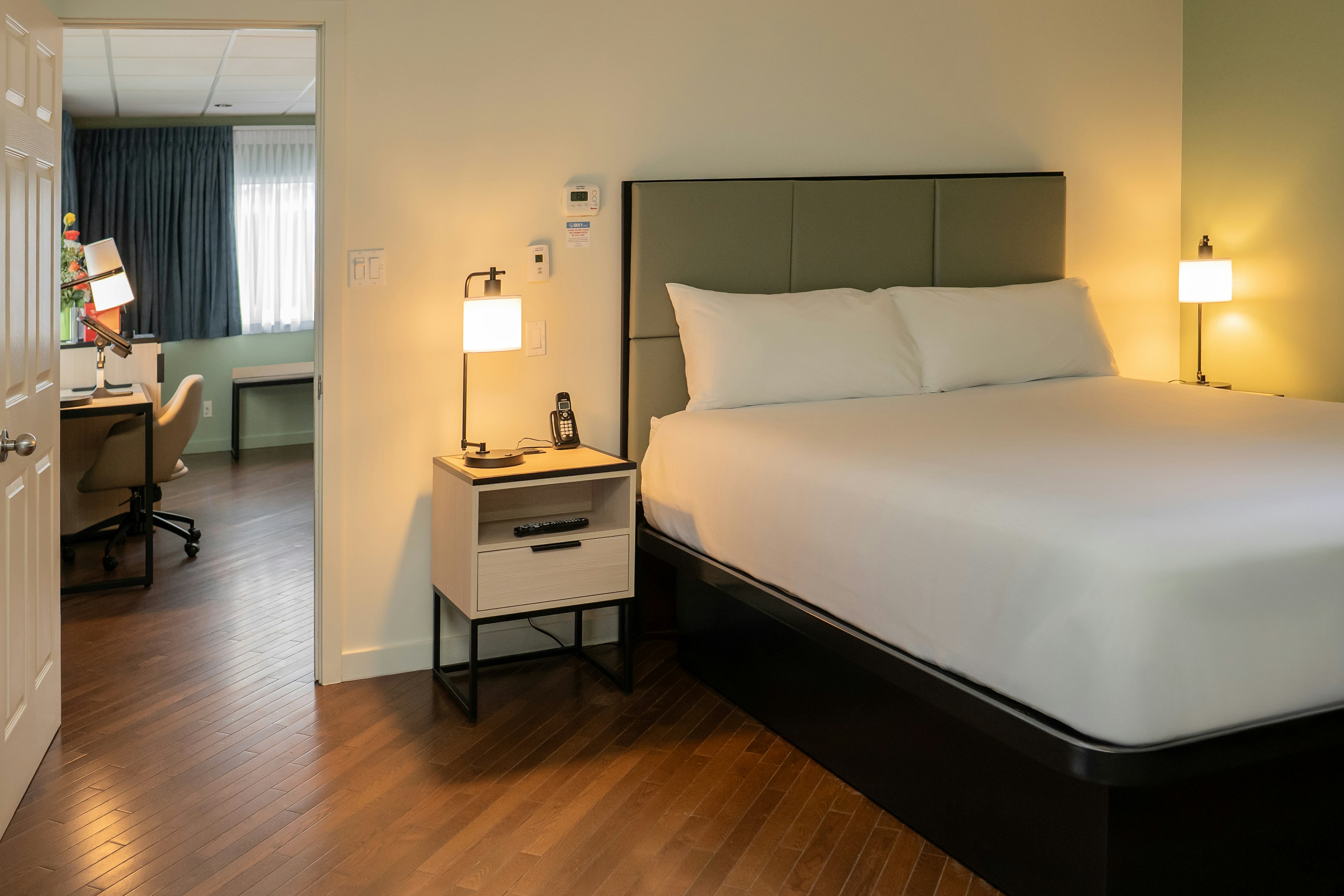Skky Hotel 6/45