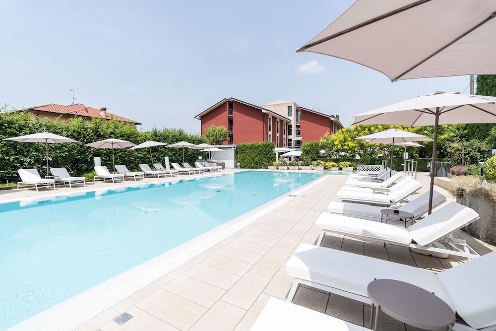 Red S Redaelli Hotel 42/66