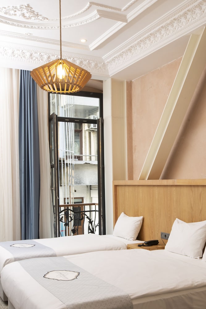 Premist Hotel Taksim 17/50