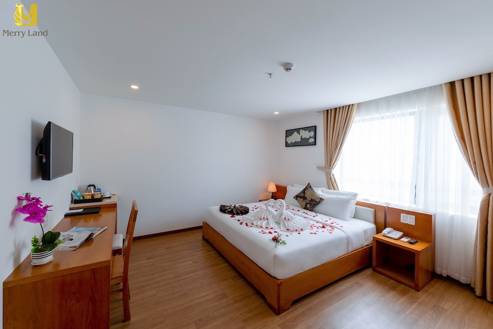Merry Land Hotel Da Nang 4/29