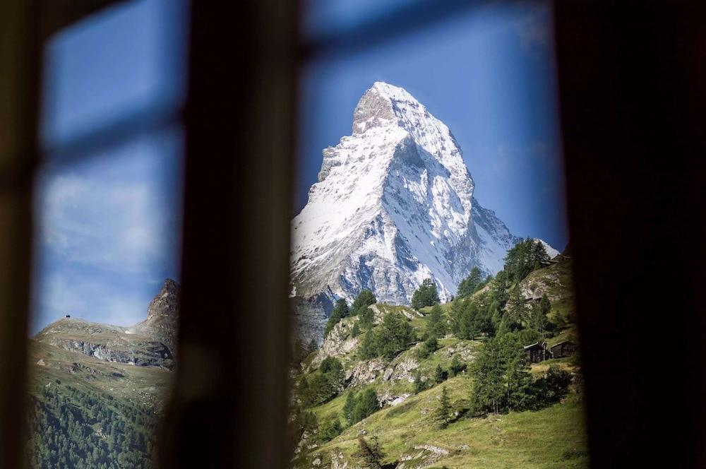 Grand Hotel Zermatterhof 45/50