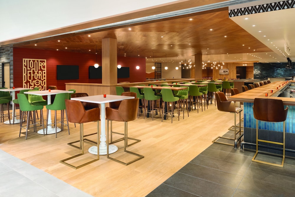 Oneida Casino Hotel 40/60