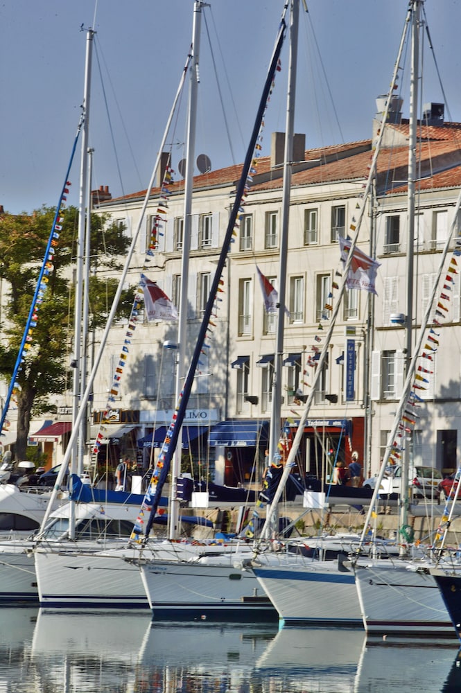 Hotel Le Yachtman 72/77