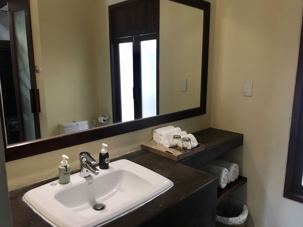 AoNang Colors Hotel Krabi (ex AliSea Boutique Hotel) 46/50
