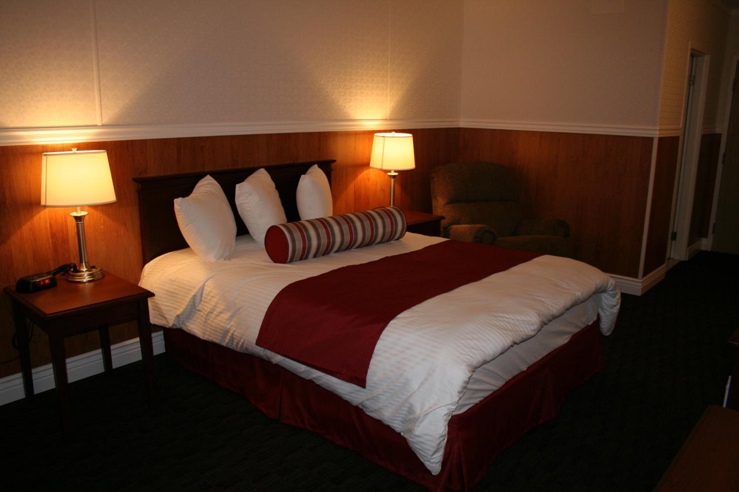 Hotel North 23/49