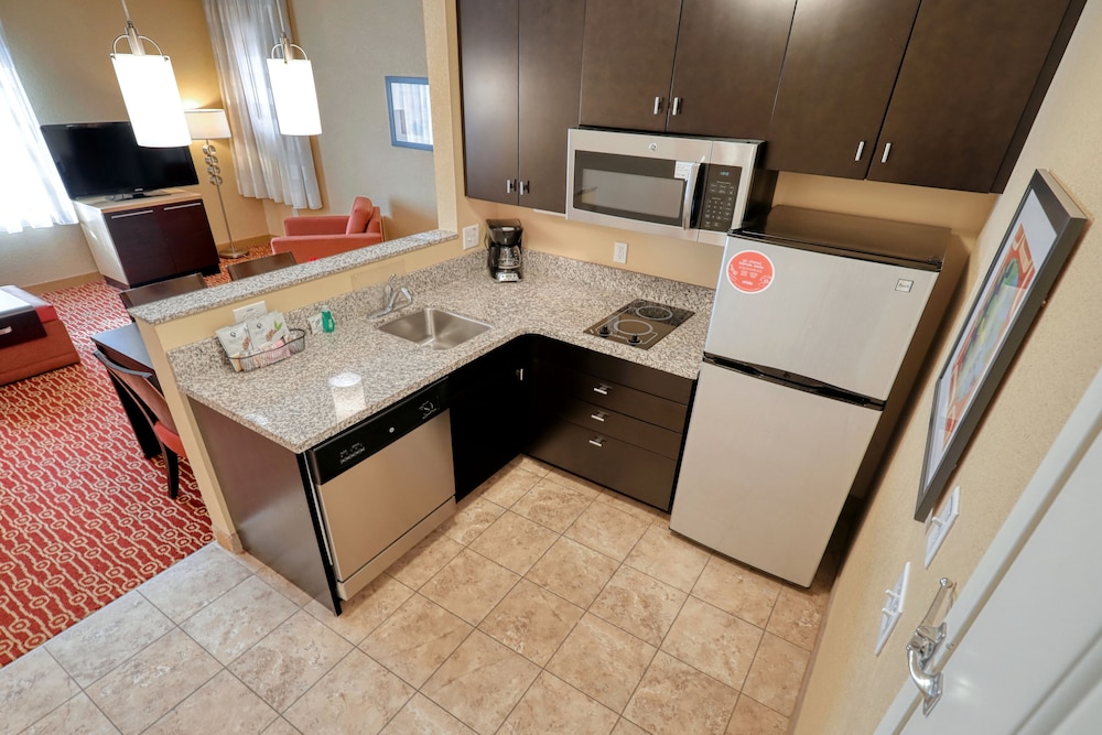 TownePlace Suites York 25/32