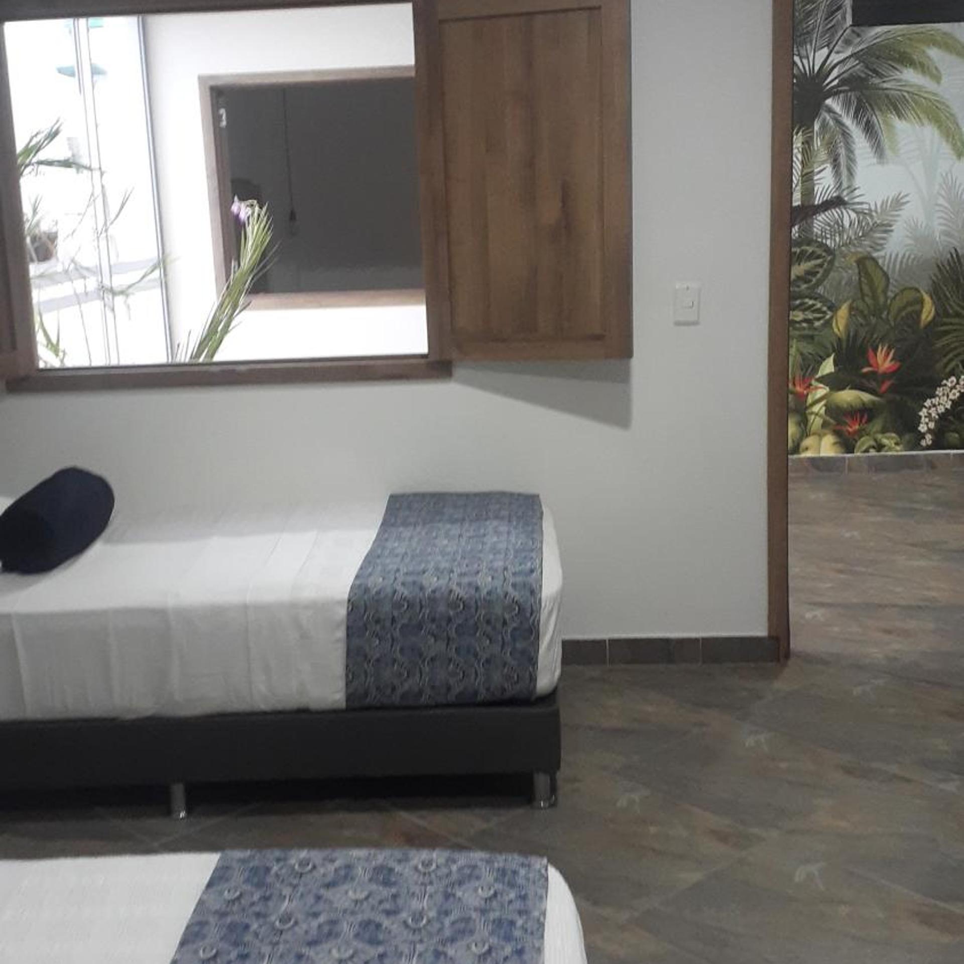 El Reloj Casa Hotel 12/50