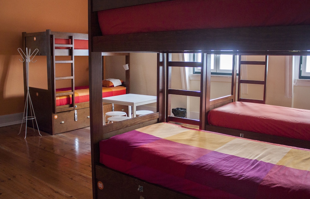 Lisbaon Hostel 24/68
