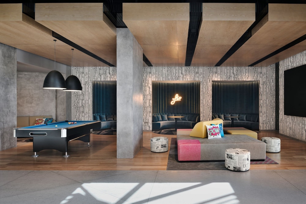 Aloft Muscat 28/47