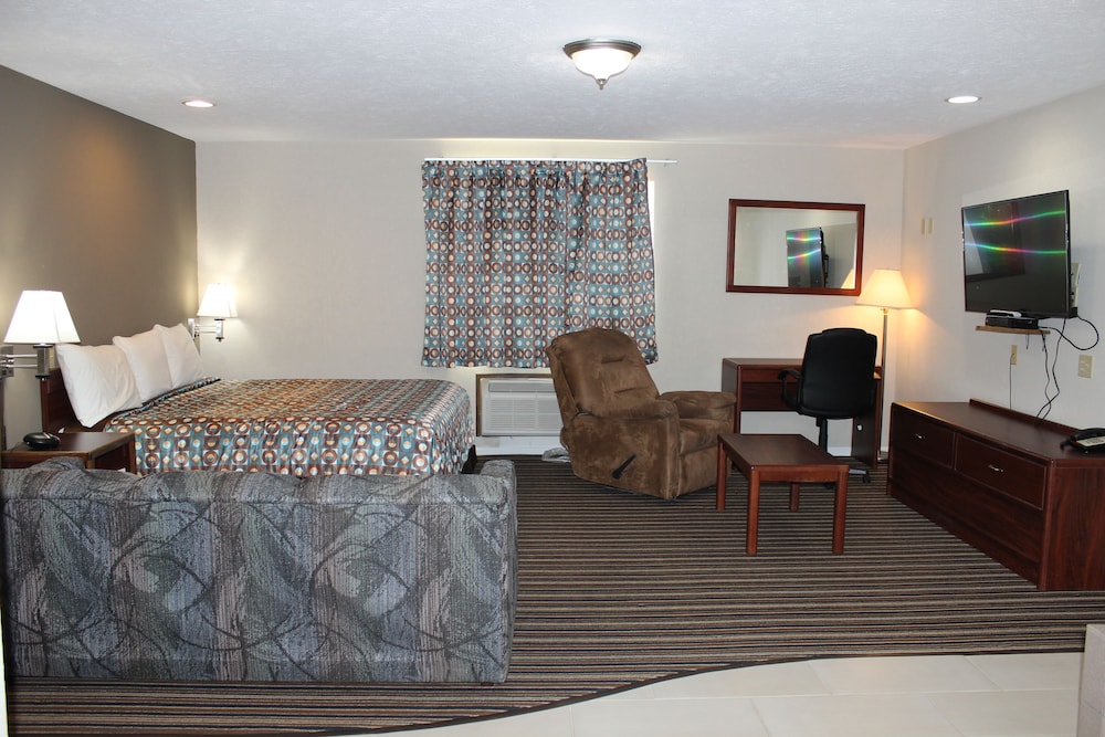 Super 8 by Wyndham Missouri Valley 18/34
